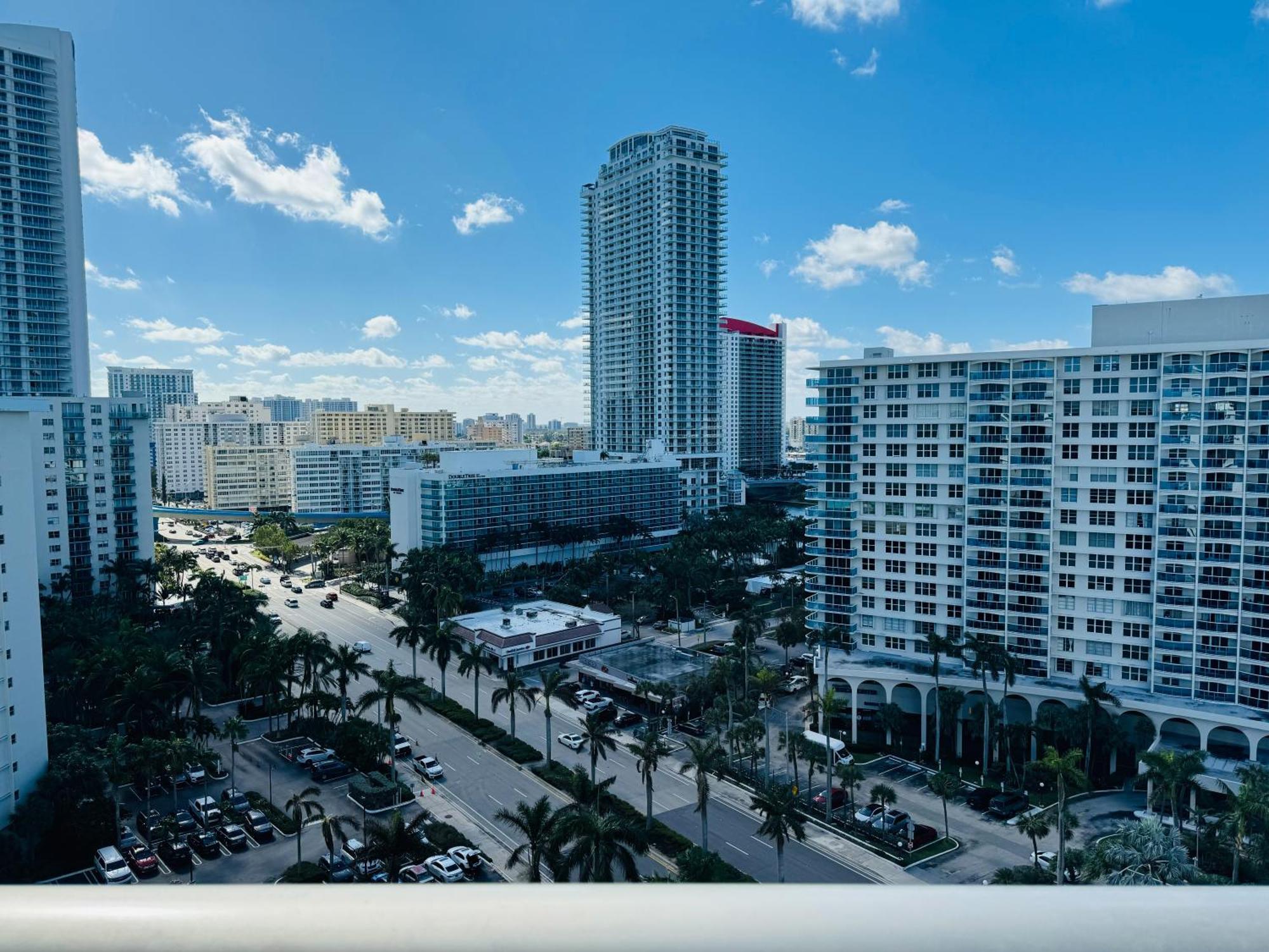 Miami Hollywood Great Two Bedroom Apartment With Channel View 006-22Bvic Екстериор снимка
