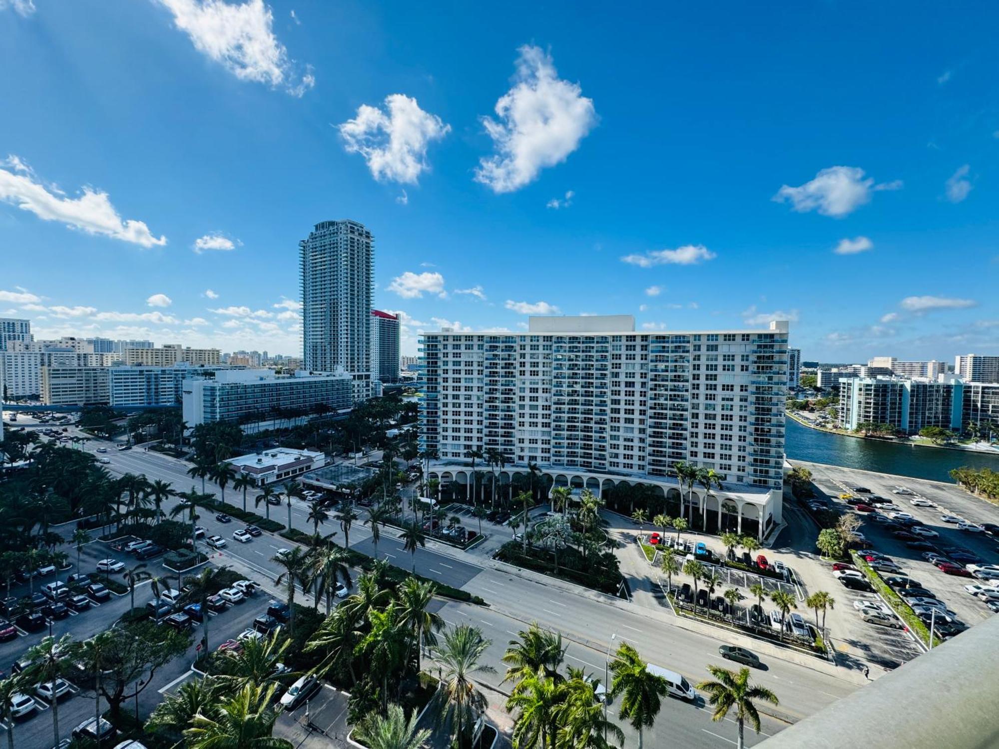 Miami Hollywood Great Two Bedroom Apartment With Channel View 006-22Bvic Екстериор снимка