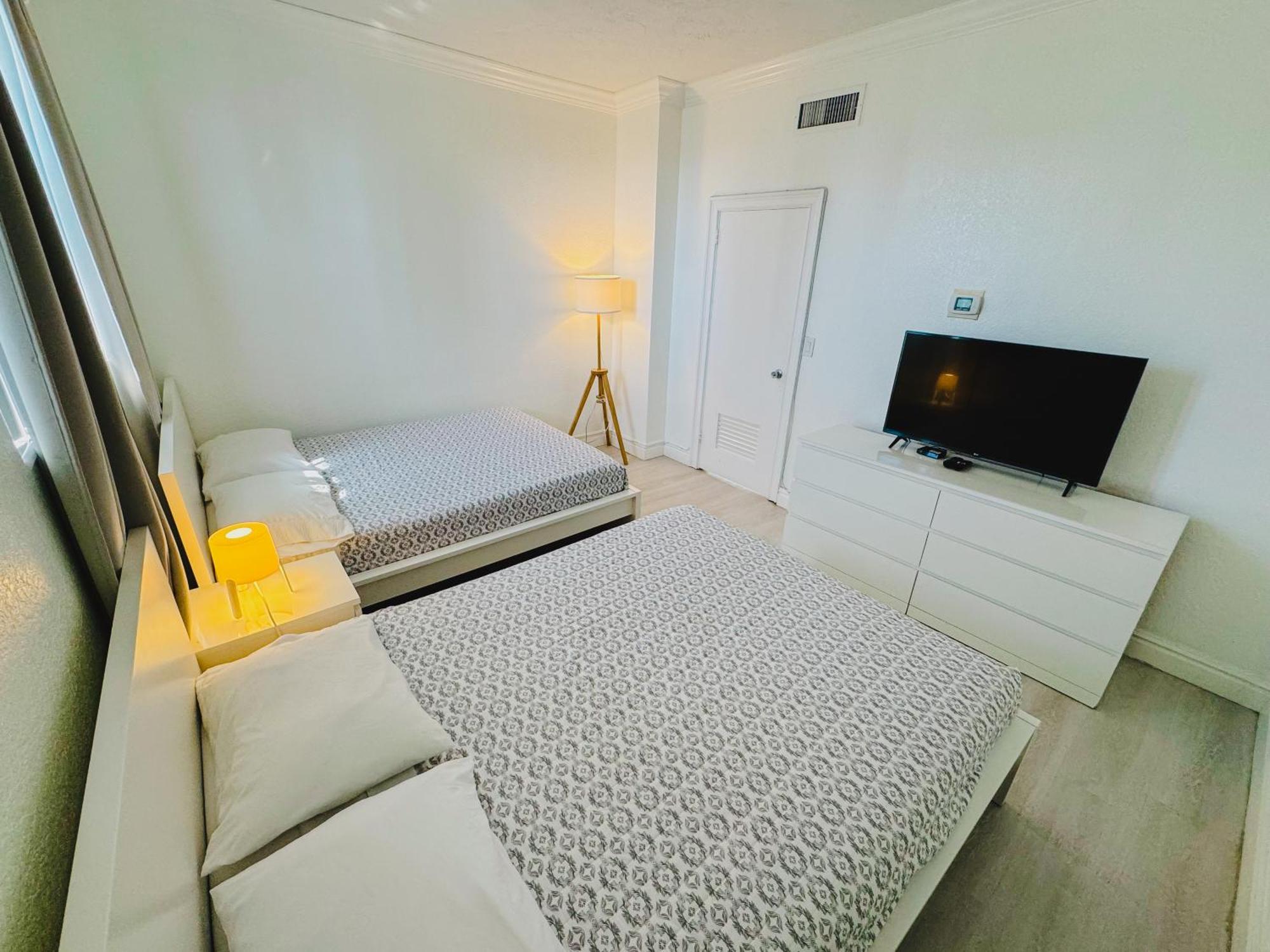 Miami Hollywood Great Two Bedroom Apartment With Channel View 006-22Bvic Екстериор снимка