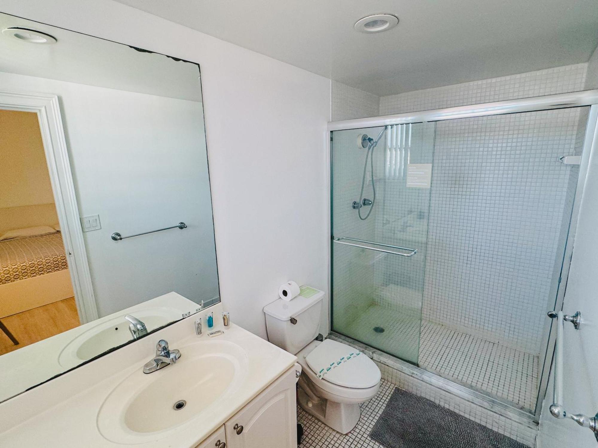 Miami Hollywood Great Two Bedroom Apartment With Channel View 006-22Bvic Екстериор снимка